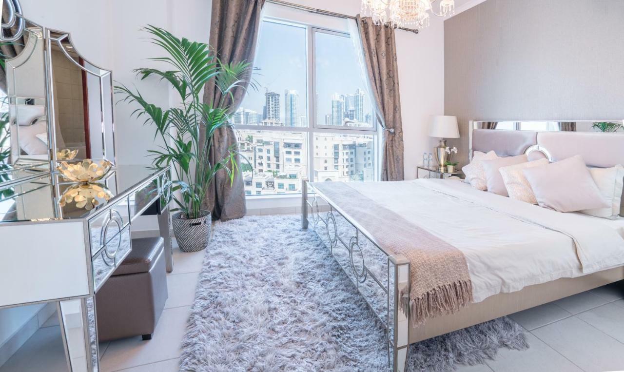 Elite Royal Apartment - Full Burj Khalifa & Fountain View - Opal - 2 Bedrooms Plus 1 Open Bedroom Without Partition Dubai Exteriör bild